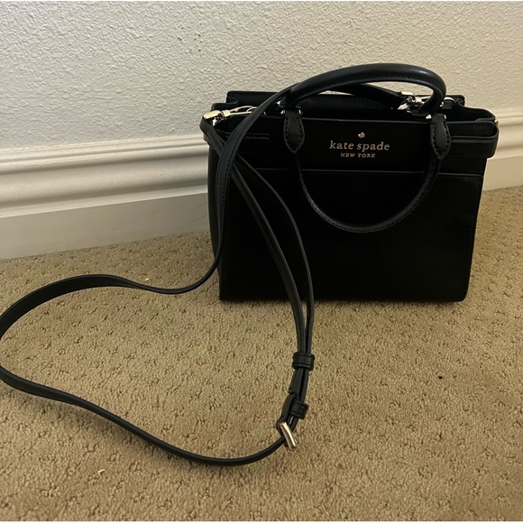 Kate Spade Purse - Picture 2 of 5